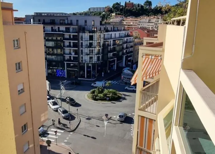 Menton Centre, Jardin Bioves, Casino