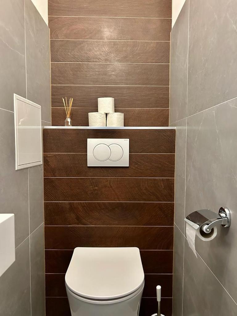 Apartment Centre, Jardin Bioves, Casino Menton